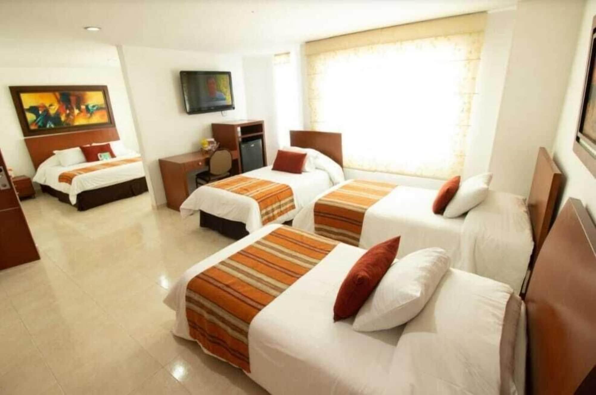 Hotel Buena Vista Express ブカラマンガ エクステリア 写真