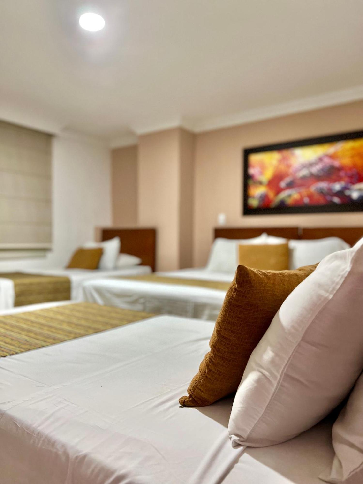 Hotel Buena Vista Express ブカラマンガ エクステリア 写真